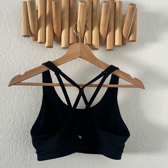 Old Navy Medium Support Strappy Sports Bra women medium black - Picture 3 of 4